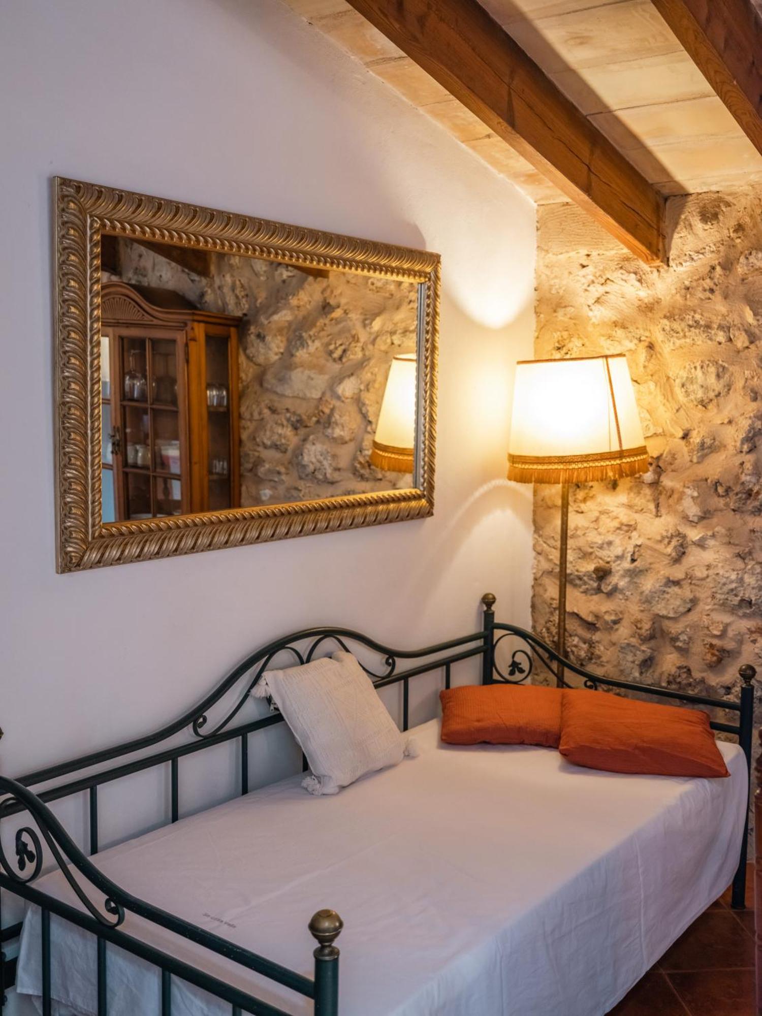 Feriegård Sa Cova Vella *
