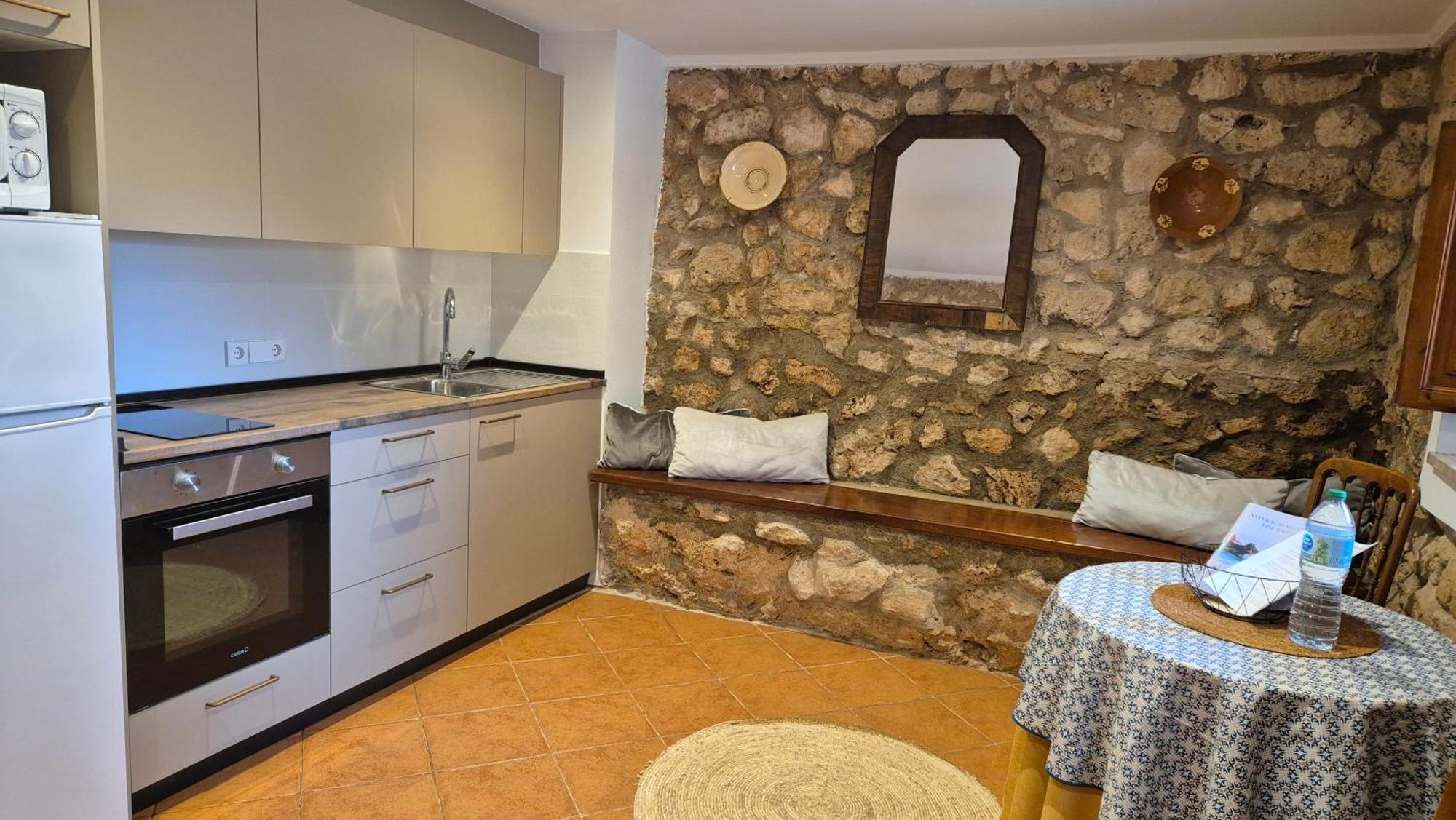 Sa Cova Vella Farm stay